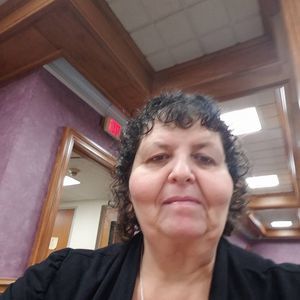 Meet your Posher, Deana